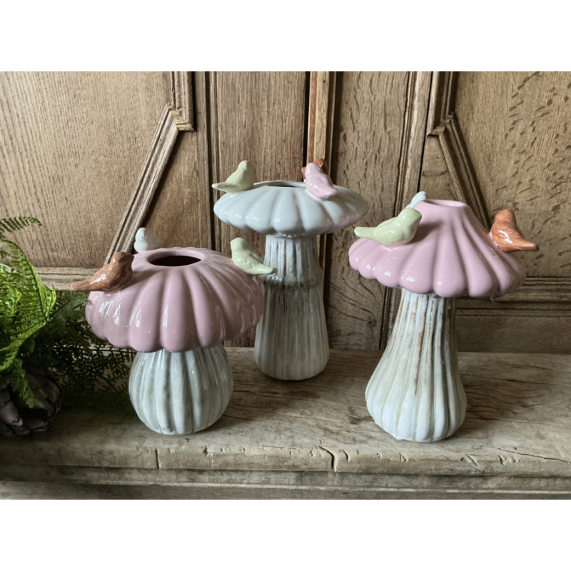 Set paddestoel vazen met lieve vogeltjes
