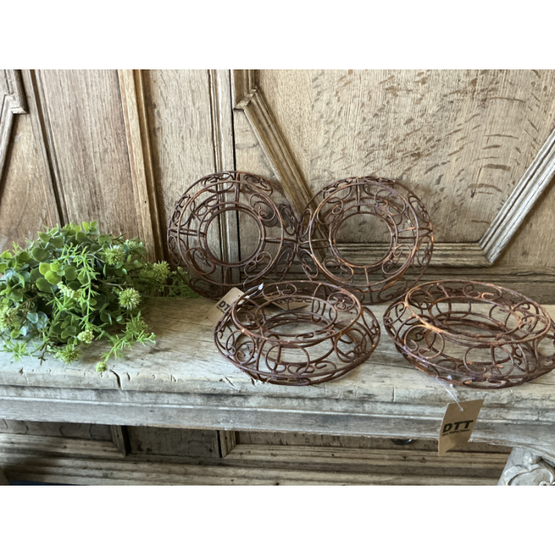 Set van 4 roestkleurige kransen