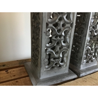 Houten kandelaar grijs 26 cm hoog