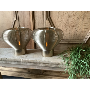 Set van 2 goudkleurige windlichten