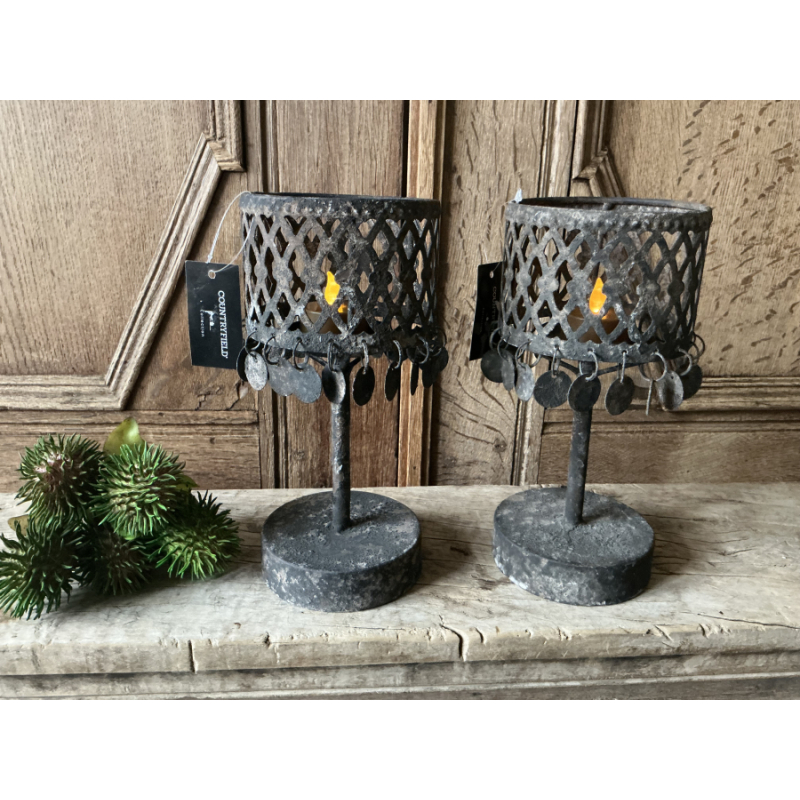 Mooi metalen windlicht met schijfjes