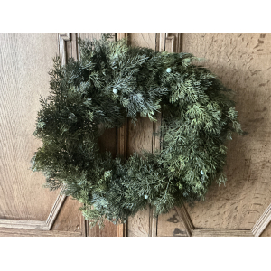 Grote krans van kunsttakken