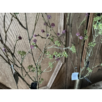 Set metalen vazen met kunsttakken