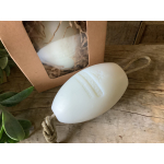 Ezelinnenmelk zeep aan koord