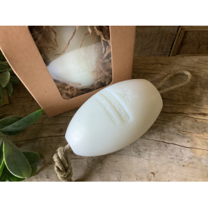 Ezelinnenmelk zeep aan koord